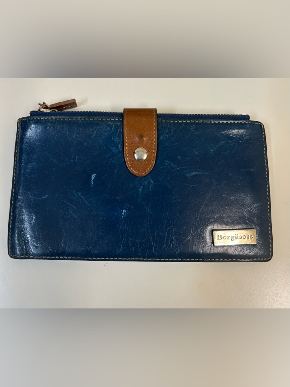 Borgasets Handcrafted Leather RFID Blocking Wallet Blue
